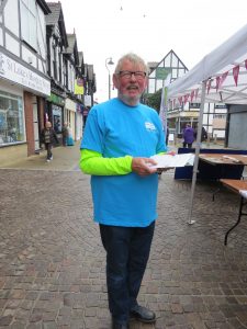 Mike, Saltscape Volunteer helps visitors to Northwich Town Centre